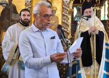 Μητροπολίτης στη Ζάκυνθο επιτέθηκε σε δάσκαλο μέσα στην εκκλησία για το… πουκάμισό του