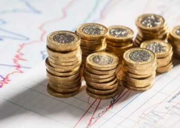 Προϋπολογισμός: Υποχωρεί το χρέος σε σχέση με το ΑΕΠ αλλά παραμένει υψηλό στα 359 δισ.