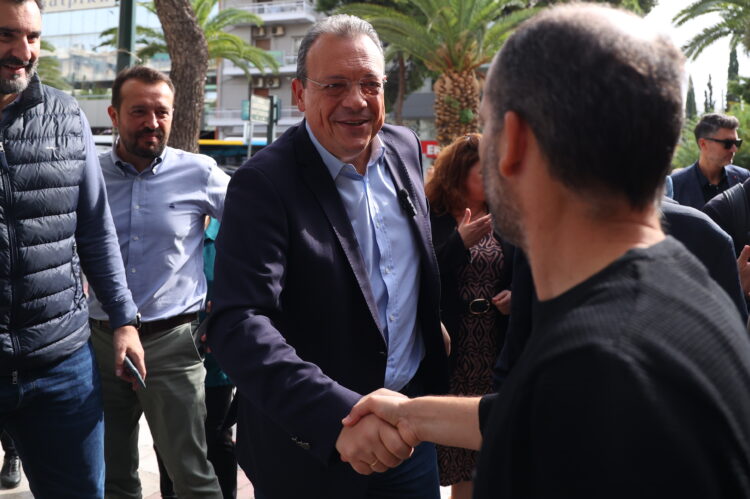 Φάμελλος: Η κυβέρνηση απαξιώνει την Τοπική Αυτοδιοίκηση