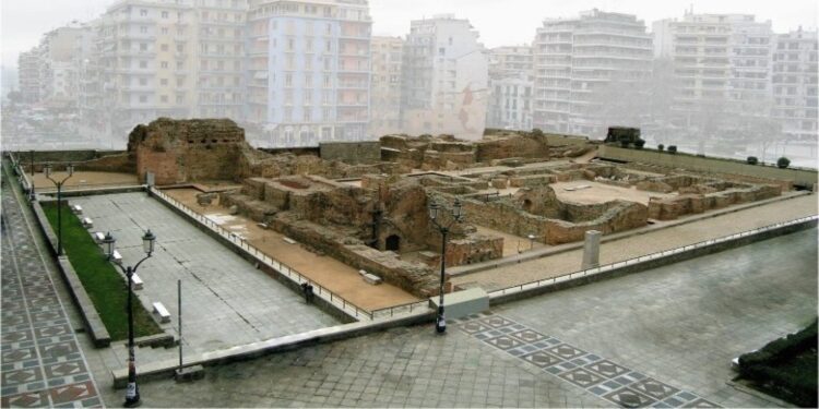 Σύλλογος Ελλήνων Αρχαιολόγων: Τα κάγκελα αποκόπτουν τα μνημεία από τη ζωή της πόλης