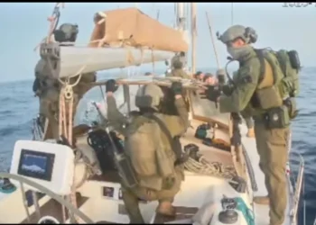 Global Sumud Flotilla: Διεθνής κατακραυγή αλλά και… ασκήσεις ισορροπίας με το Τελ Αβίβ –  Το Ισραήλ «σφύριξε» λήξη της επιχείρισης