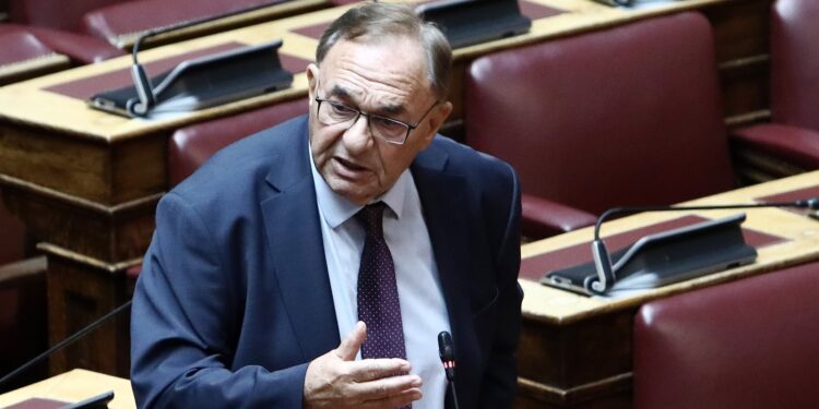 Καλογερόπουλος (ΝΔ): «Δεν έπρεπε να έχει διαγραφεί ο Σαμαράς» – Κατηγορεί τους συνεργάτες του Μητσοτάκη