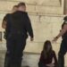 Προσήχθη γυναίκα που έκανε καθιστική διαμαρτυρία στο κενοτάφιο του Αγνώστου Στρατιώτη