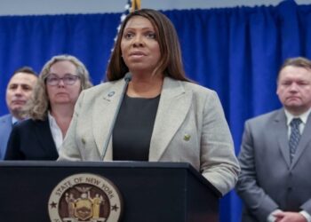 Λετίσια Τζέιμς: Απαγγέλθηκαν κατηγορίες εις βάρος της γενικής εισαγγελέα της Νέας Υόρκης