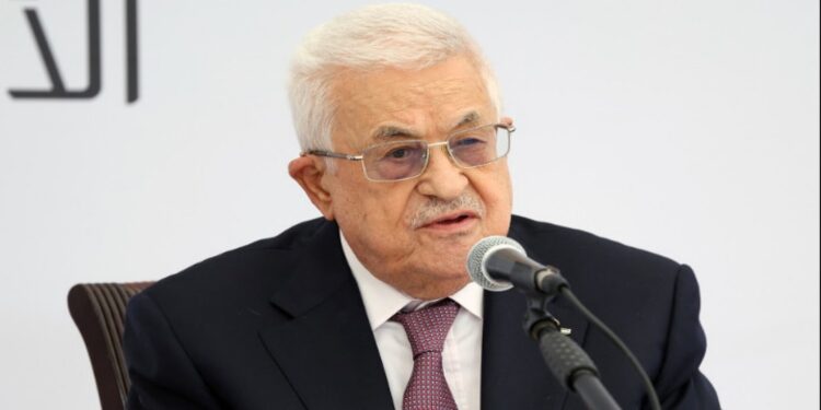 Ο Παλαιστίνιος πρόεδρος Μαχμούντ Αμπάς χαιρετίζει τη συμφωνία