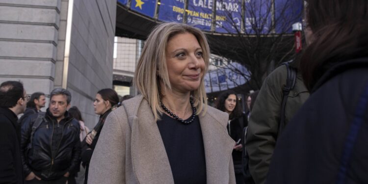 Οργή Καρυστιανού με τις εξαγγελίες για τον Άγνωστο Στρατιώτη: «Ακόμη και η πιο μικρή ελπίδα για δημοκρατία στη χώρα μας έσβησε»