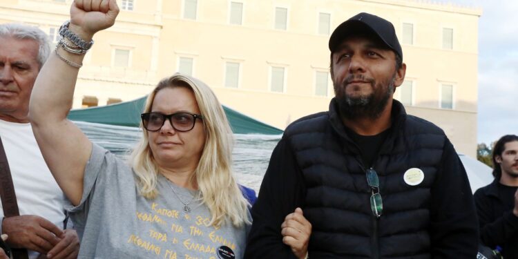 Μιρέλα Ρούτσι: «Δεν καλέσαμε τον Μπισμπίκη και τη Βανδή»