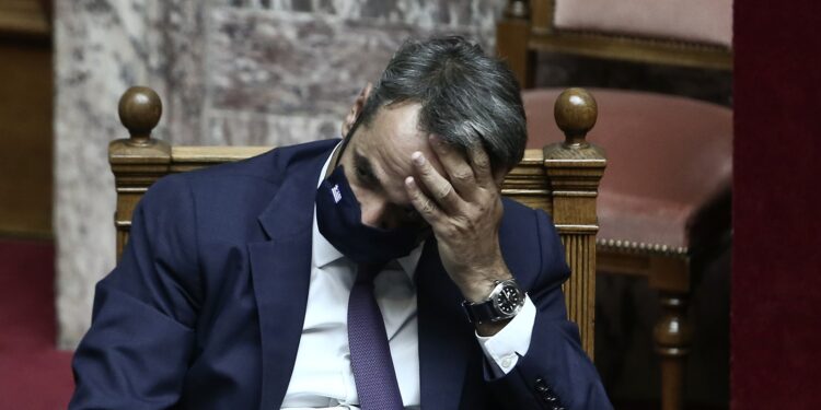 Θετικός στον κορωνοϊό ο Μητσοτάκης – Με τηλεδιάσκεψη το υπουργικό με μάσκα το απόγευμα στο υπουργείο Άμυνας