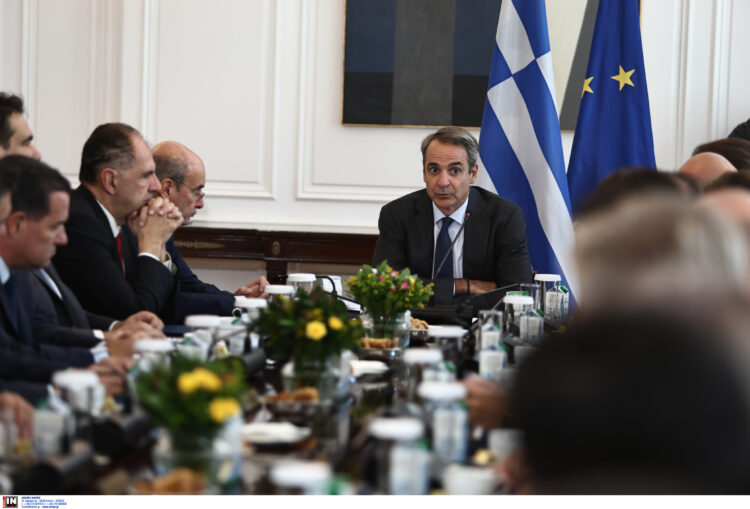 κυριάκος μητσοτάκης υπουργικό