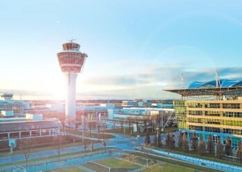 Υπερπτήσεις drones στο Μόναχο: Επαναλειτουργεί το αεροδρόμιο μετά τον συναγερμό