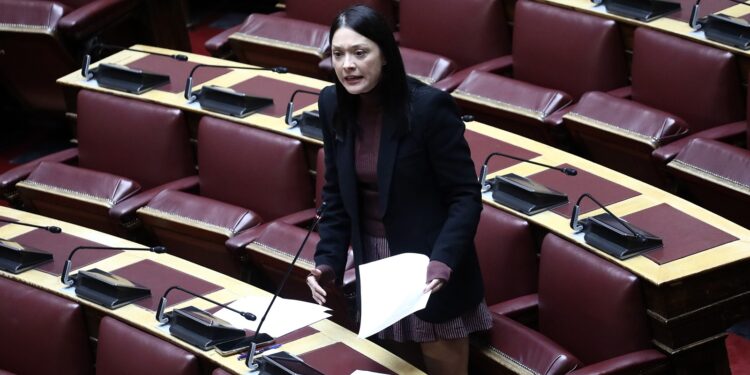 Αιχμές Γιαννακοπούλου για τον διευθυντή της μιας ημέρας: Ήταν επιλογή Ανδρουλάκη, καλό είναι να μην βάζουμε αυτογκόλ