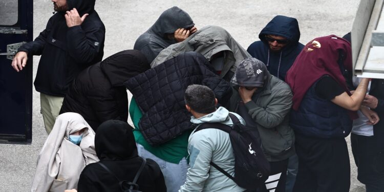 ΟΠΕΚΕΠΕ: Τέσσερις προφυλακίσεις – Σήμερα οι απολογίες των φερόμενων ως αρχηγών
