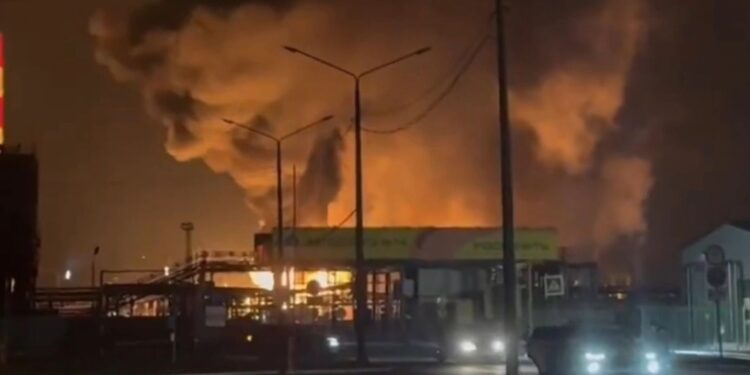 Ρωσία: Μαζική επίθεση με πυραύλους και drones σε ουκρανικές ενεργειακές εγκαταστάσεις