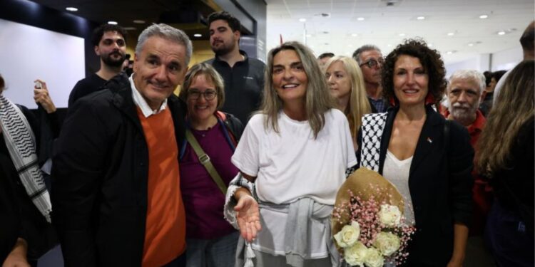 Πέτη Πέρκα: Μας ξυπνούσαν στις 03:00 τα ξημερώματα για να υπογράψουμε το χαρτί