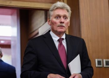 Πεσκόφ: Αν οι ΗΠΑ ξεκινήσουν τις δοκιμές πυρηνικών όπλων η Μόσχα θα ακολουθήσει