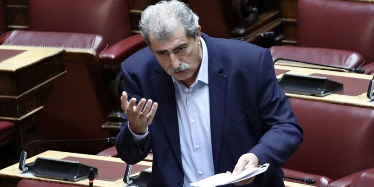 Ένταση με Πολάκη και Μητσοτάκη: «Για όμορφα»