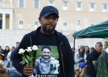 Πάνος Ρούτσι σε Θάνο Πλεύρη: «Όταν ήρθατε στο νοσοκομείο στη Λάρισα, γιατί κλαίγατε;»