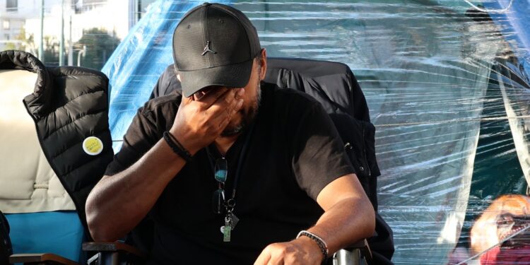 Νέα ανακοίνωση του Νοσοκομείου Νίκαιας για τον Πάνο Ρούτσι – Τι απαντά ο Άδωνις Γεωργιάδης