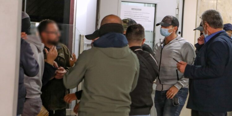 Δολοφονία Σαμπάνη: Παραπομπή των 7 αστυνομικών σε δίκη για ανθρωποκτονία από πρόθεση ζητά η αντιεισαγγελέας