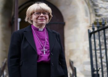 Σάρα Μαλάλι: Ποια είναι η νέα Αρχιεπίσκοπος της Αγγλικανικής εκκλησίας;