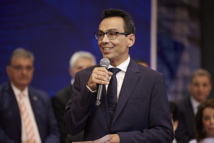 Από σύμβουλος Ανδρουλάκη, διπλωματικός σύμβουλος Μητσοτάκη ο Σ. Σέρμπος