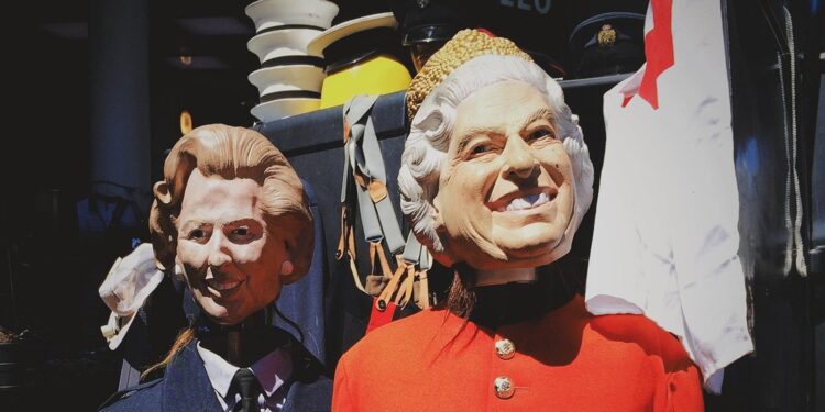 Νέο βιβλίο στη Βρετανία ισχυρίζεται ότι η Μάργκαρετ Θάτσερ είχε δύο εξωσυζυγικές σχέσεις