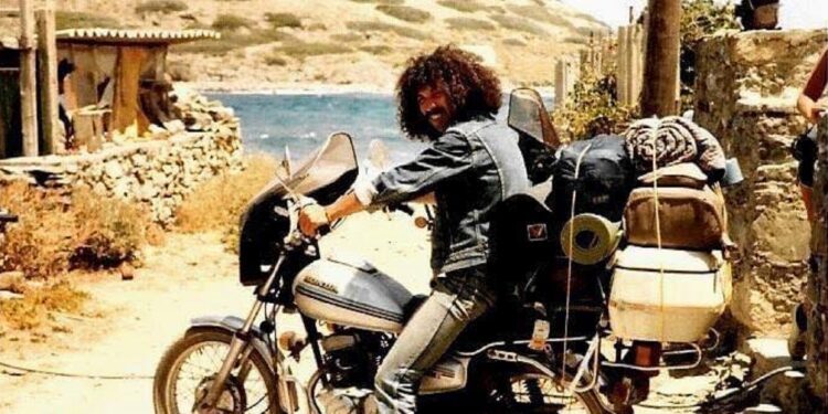 Πέθανε ο Γιώργος Ψωμόπουλος, ο «αφανής ήρωας» της ελληνικής ροκ