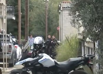 Τρίκαλα: Τι είπε ο 18χρονος που σκότωσε τη μητέρα του