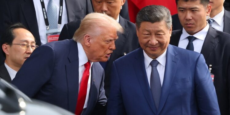 Ο Ντόναλντ Τραμπ θα επισκεφτεί την Κίνα τον Απρίλιο