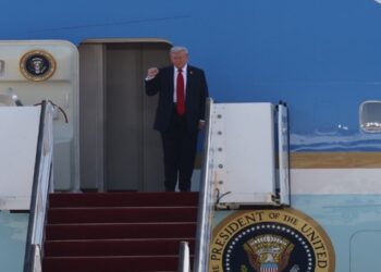 Έφτασε στο Ισραήλ ο Ντόναλντ Τραμπ