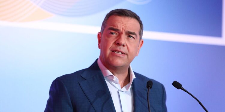 Αλέξης Τσίπρας: «Η συζήτηση για νέο κόμμα γίνεται ερήμην μου»
