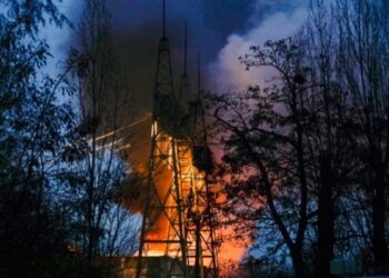 Ουκρανία: Αποκαθίσταται η ηλεκτροδότηση μετά το μπλακ άουτ που προκλήθηκε από ρωσικά πλήγματα