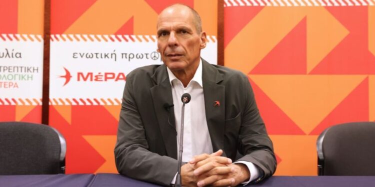 Βαρουφάκης: Το ΜέΡΑ25 αδιάφορο για το νέο κόμμα Τσίπρα