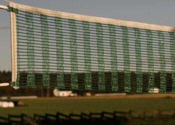 Φρίκη στο Λαύριο: Προπονητής ομάδας βόλεϊ ασελγούσε σε 17χρονη αθλήτρια