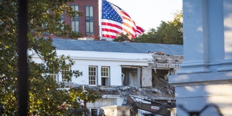 Ανακαίνιση στον Λευκό Οίκο για τη νέα αίθουσα χοροεσπερίδων