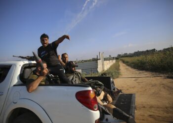 Η Χαμάς έτοιμη να παραδώσει τους ομήρους