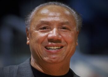 Πέθανε ο Λένι Ουίλκενς – Σταρ του NBA και μέλος του Hall of Fame