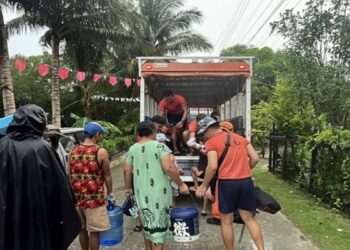 Φιλιππίνες: Νέος φονικός τυφώνας Καλμάγκι με δύο νεκρούς