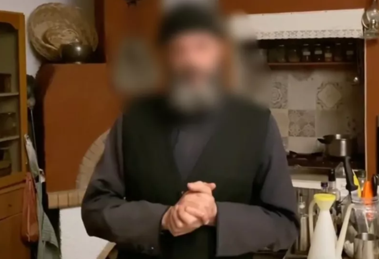 «Κάναμε κοκαΐνη στην κουζίνα του ναού» – Όσα δήλωσε ο «ιερέας» – youtuber