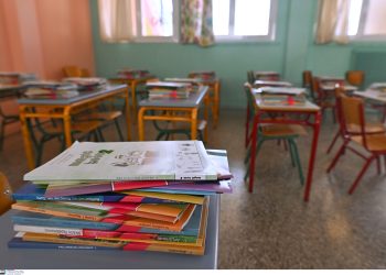 Λουτράκι: Ισως να είχα εμπάθεια λέει τώρα η δασκάλα που κατήγγειλε τον μικρό μαθητή (βίντεο)