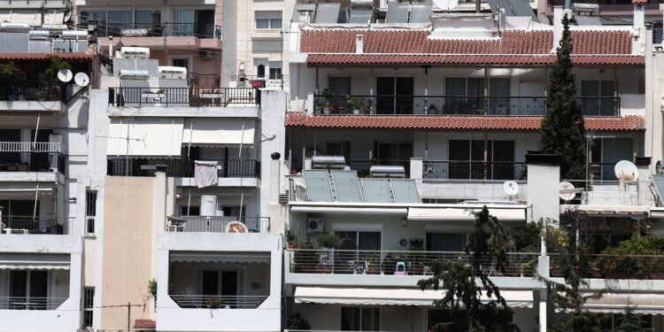 «Κομπίνα» και στο Ανακαινίζω – Νοικιάζω με συνταγή… ΟΠΕΚΕΠΕ