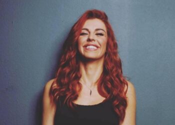 «Είμαι έναν θάνατο μακριά από την έδρα» δήλωσε πολιτεύρια του ΠΑΣΟΚ – «Κρύος» ιδρώτας για Χριστοδουλάκη