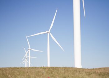 Νησιά Βορείου Αιγαίου: Πολίτες και φορείς κατά της ηλεκτρικής διασύνδεσης