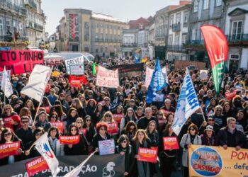 Πορτογαλία: Μαζικές διαδηλώσεις για τις εργασιακές μεταρρυθμίσεις