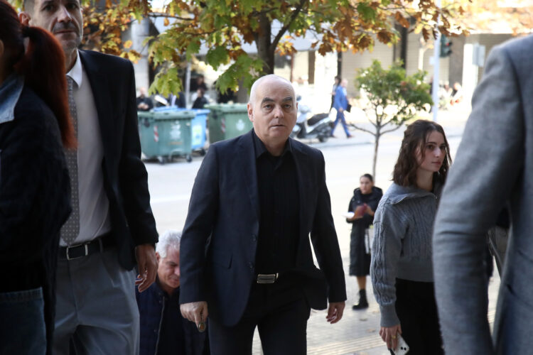 Καταδικάζει τα επεισόδια ο πατέρας του Άλκη Καμπανού: «Δυστυχώς ακόμα υπάρχουν ανεγκέφαλοι ανάμεσά μας»