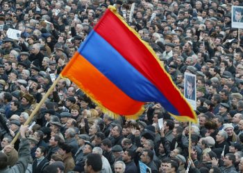 Σύγκρουση κυβέρνησης-εκκλησίας στην Αρμενία: Μάχη για την ταυτότητα της χώρας