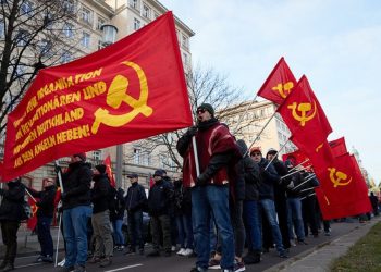 Γερμανία: Θέλουν να απαγορεύσουν τις εκδηλώσεις μνήμης για τους Λίμπκνεχτ – Λούξεμπουργκ