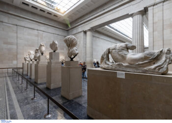 Παραδοχή Μενδώνη μυστικών διαπραγματεύσεων για τα Γλυπτά του Παρθενώνα