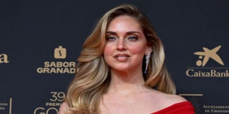 Κιάρα Φεράνι: Φυλάκιση 20 μηνών ζήτησε ο εισαγγελέας για την κατηγορία της απάτης