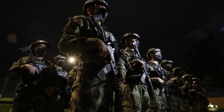 Κολομβία: 15 παιδιά νεκρά σε επιδρομές του στρατού από τον Αύγουστο